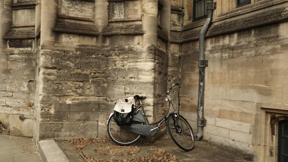 Bicycle with a rear bag